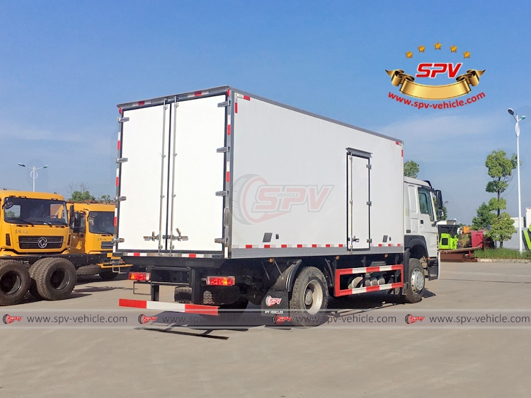 10 Tons Refrigerator Truck Siontruk - RB 10 Tons Refrigerator Truck Siontruk - RB